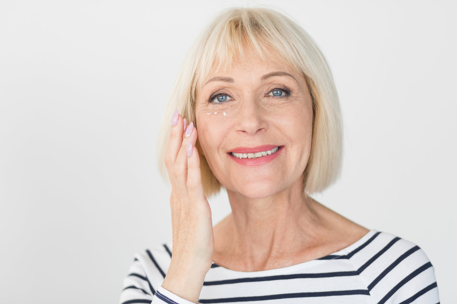 Your skin will glow and your face will look full of youth!